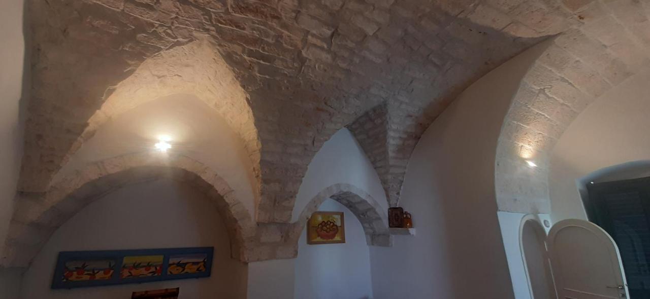 Dimora Lavinia Casa Vacanze Centro Storico Ostuni Ngoại thất bức ảnh