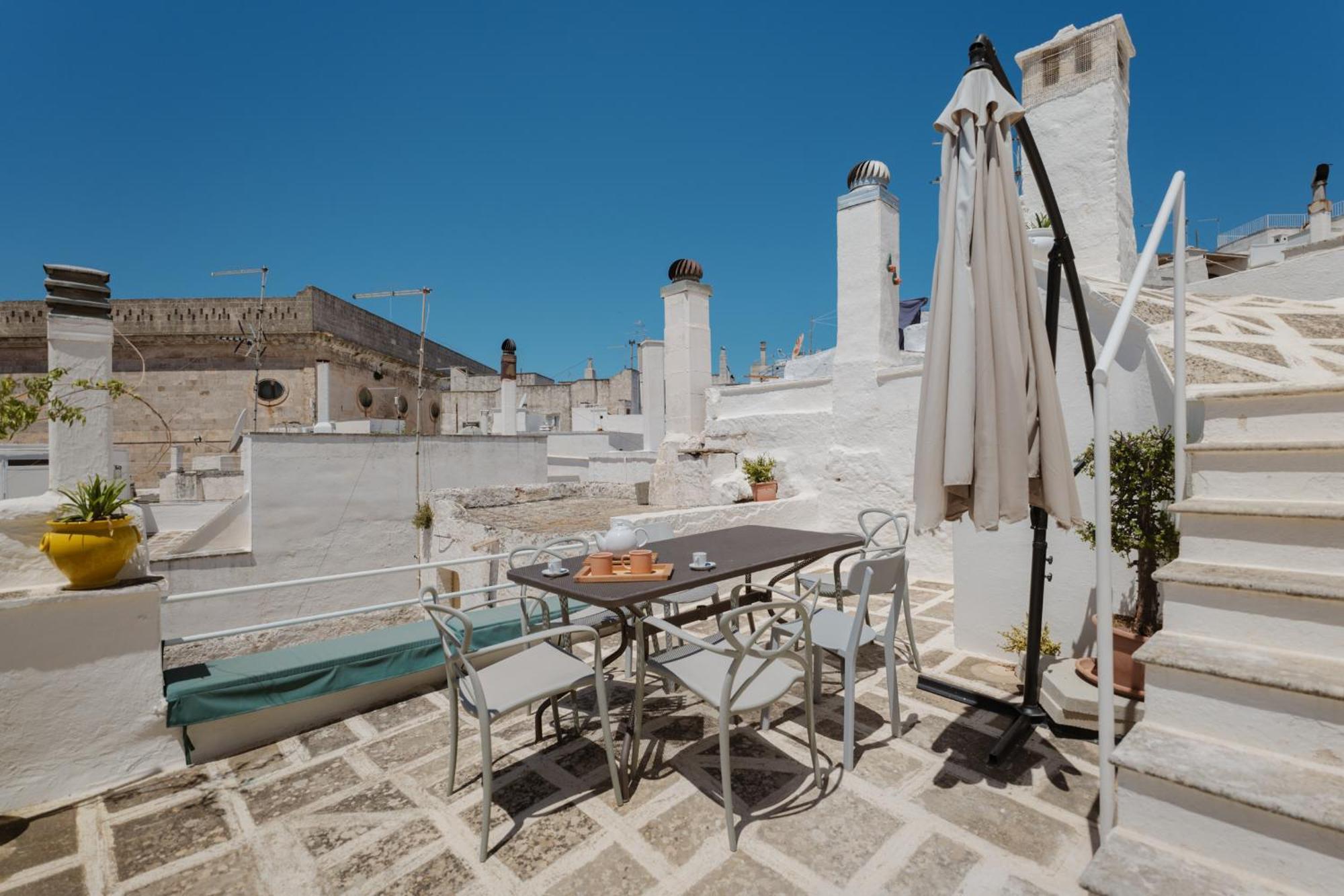 Dimora Lavinia Casa Vacanze Centro Storico Ostuni Ngoại thất bức ảnh